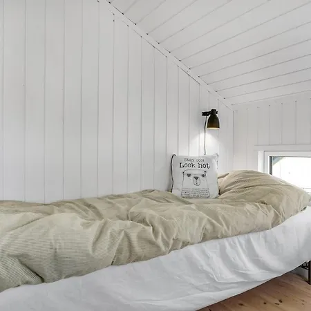 Holiday home Beautiful In With Wifi